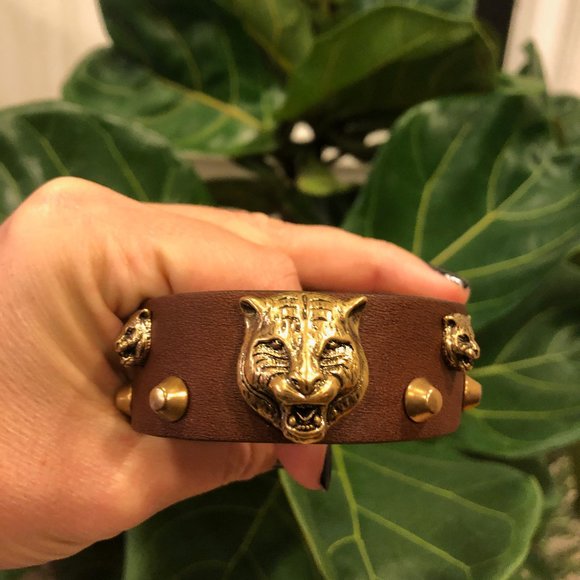 Gucci Feline Head Leather Bracelet in Brown - Picture 2 of 8